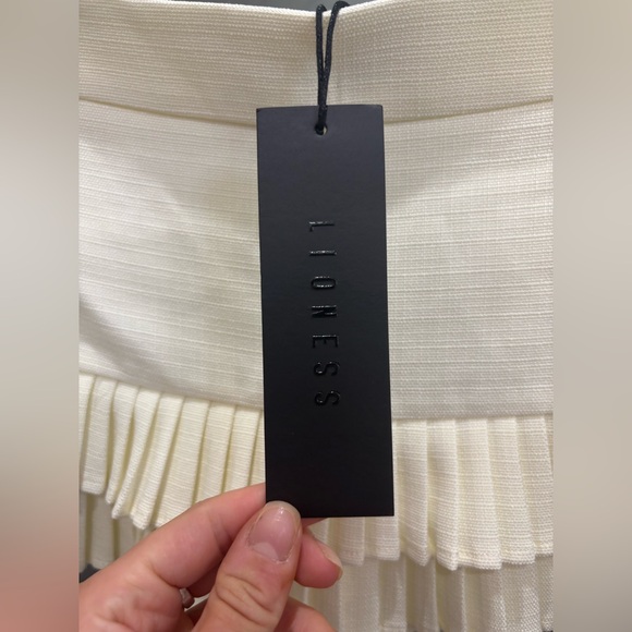 Lioness | Double Ruffle Mini Skort | Small - Picture 11 of 16